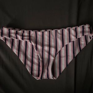 NWOT bikini bottoms